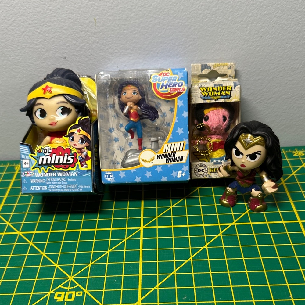 DC Wonder Woman Mini Action Figure Collection - Red, Blue, Black